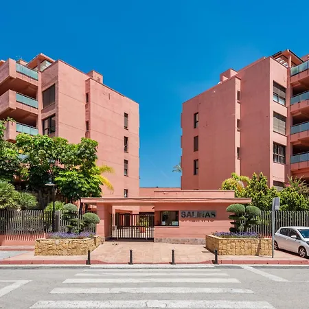 Luxury Salinas Beachside *