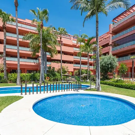 Luxury Salinas Beachside Апартаменти
