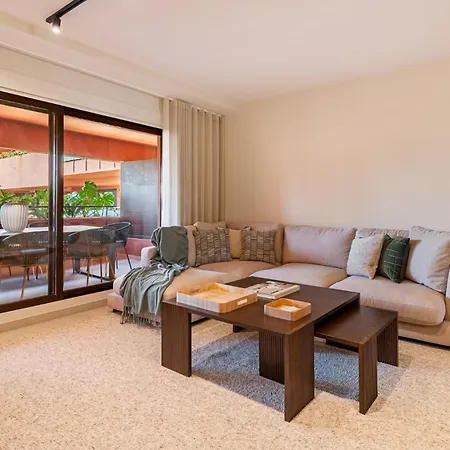 Апартаменти Luxury Salinas Beachside *