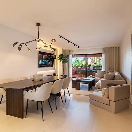 Luxury Salinas Beachside * Естепона