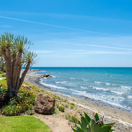 Daire Luxury Salinas Beachside *