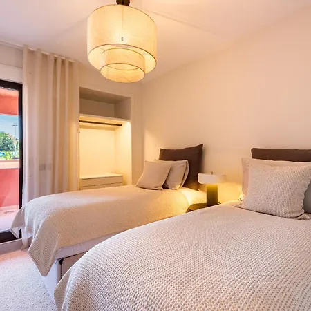 Luxury Salinas Beachside * Estepona