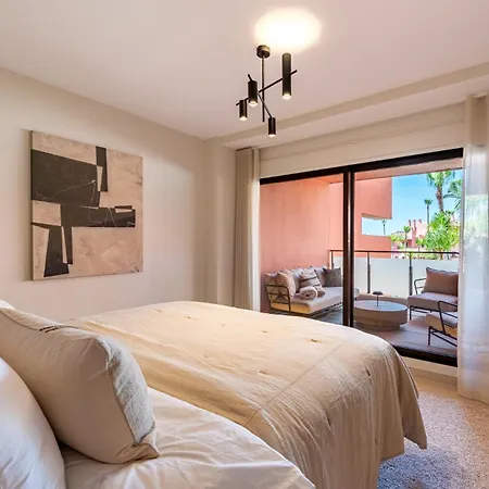 Daire Luxury Salinas Beachside Estepona