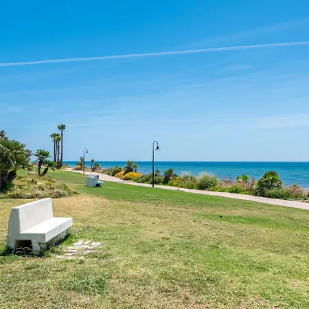 Daire Luxury Salinas Beachside